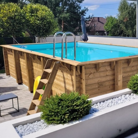 Pool AQUA 8.5 x 4.35 - H.1.45 m, hellblau, mit Stahlprofilen zum Einbetonieren