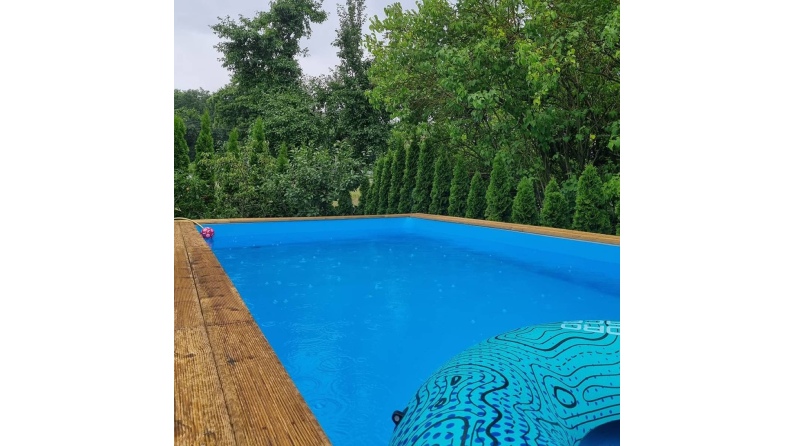 Pool AQUA 8.5 x 4.35 - H.1.45 m, grau, mit am Beton verschraubten Stahlprofilen