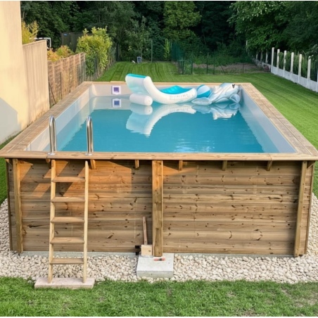 Pool AQUA 8.5 x 4.35 - H.1.45 m, sandfarben, mit am Beton verschraubten Stahlprofilen