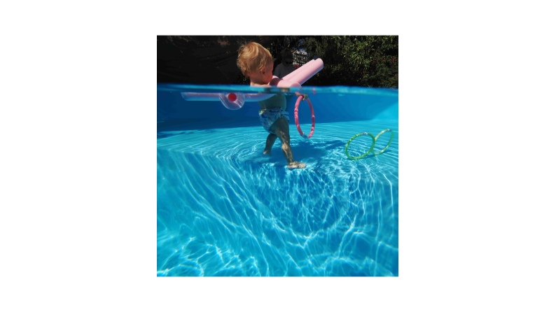 Pool NEMO 4.3 x 3 - H.1.18 m mit Liegefläche, sandfarben, mit am Beton verschraubten Stahlprofilen