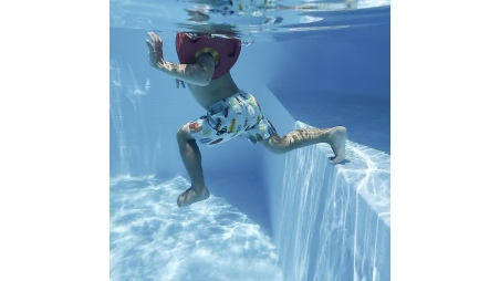 Pool NEMO 7.3 x 3.97 - H.1.45 m mit Liegefläche, hellblau, mit am Beton verschraubten Stahlprofilen