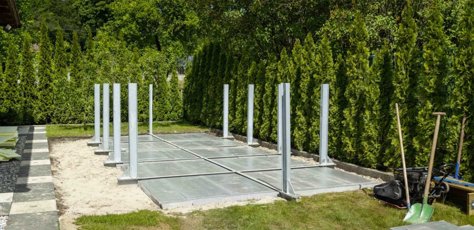 Wie wählt man das richtige Befestigungssystem für einen Holzpool? 